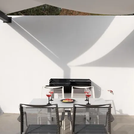 Paradiso Iv Villa *
